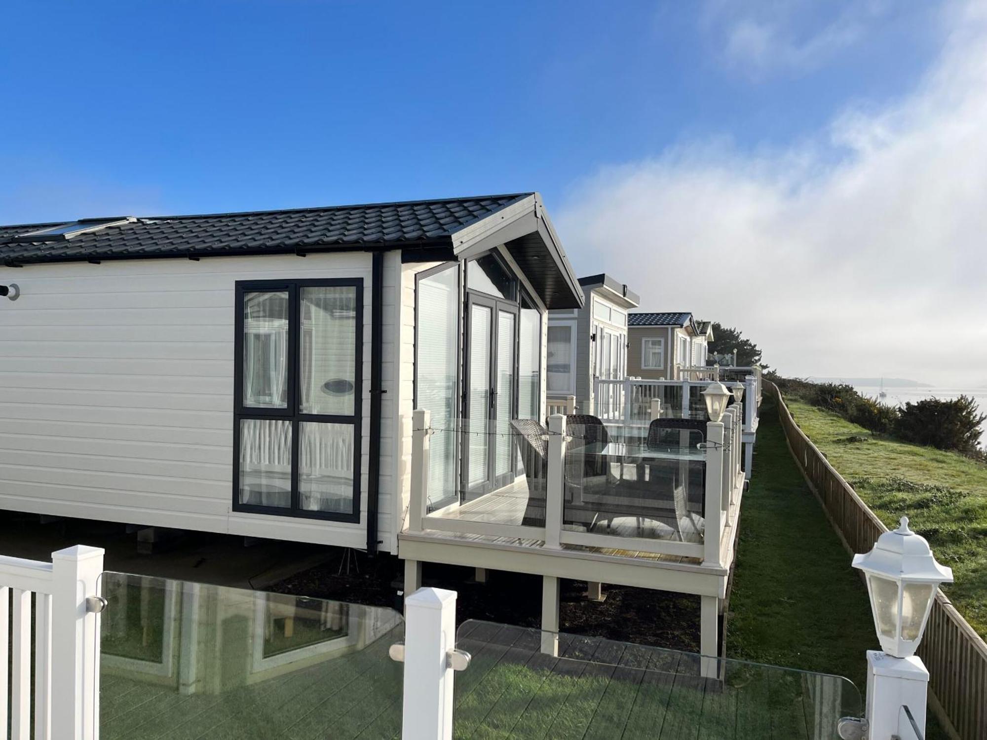Rockley Park Private Holiday Homes Poole Exterior photo
