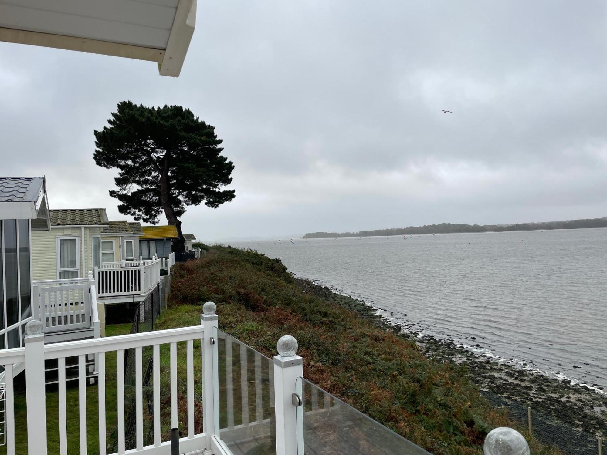 Rockley Park Private Holiday Homes Poole Exterior photo